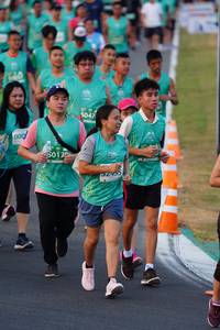 BIB: 5047, 5017
                            <button type="button" onclick="openModal(10521709)" class="btn btn-primary btn-sm float-right btn-popup" data-toggle="modal" data-target=".modal-high-quality">
                        <i class="fas fa-shopping-cart"></i> Add to Cart
                    </button>
                                            <button type="button" onclick="isThisMe(10521709, true)" class="btn btn-success btn-sm float-right btn-popup btn-isme hidden" data-toggle="tooltip" data-placement="bottom" title="นี่คือรูปของคุณใช่ไหม คลิกที่นี่เพื่อเอาเข้าอัลบั้ม">
                        <i class="fas fa-plus"></i> Add to album
                    </button>
                    <button type="button" onclick="isThisMe(10521709, false)" class="btn btn-warning btn-sm float-right btn-popup btn-isnotme hidden">
                        <i class="fas fa-ban"></i> Remove from album
                    </button>